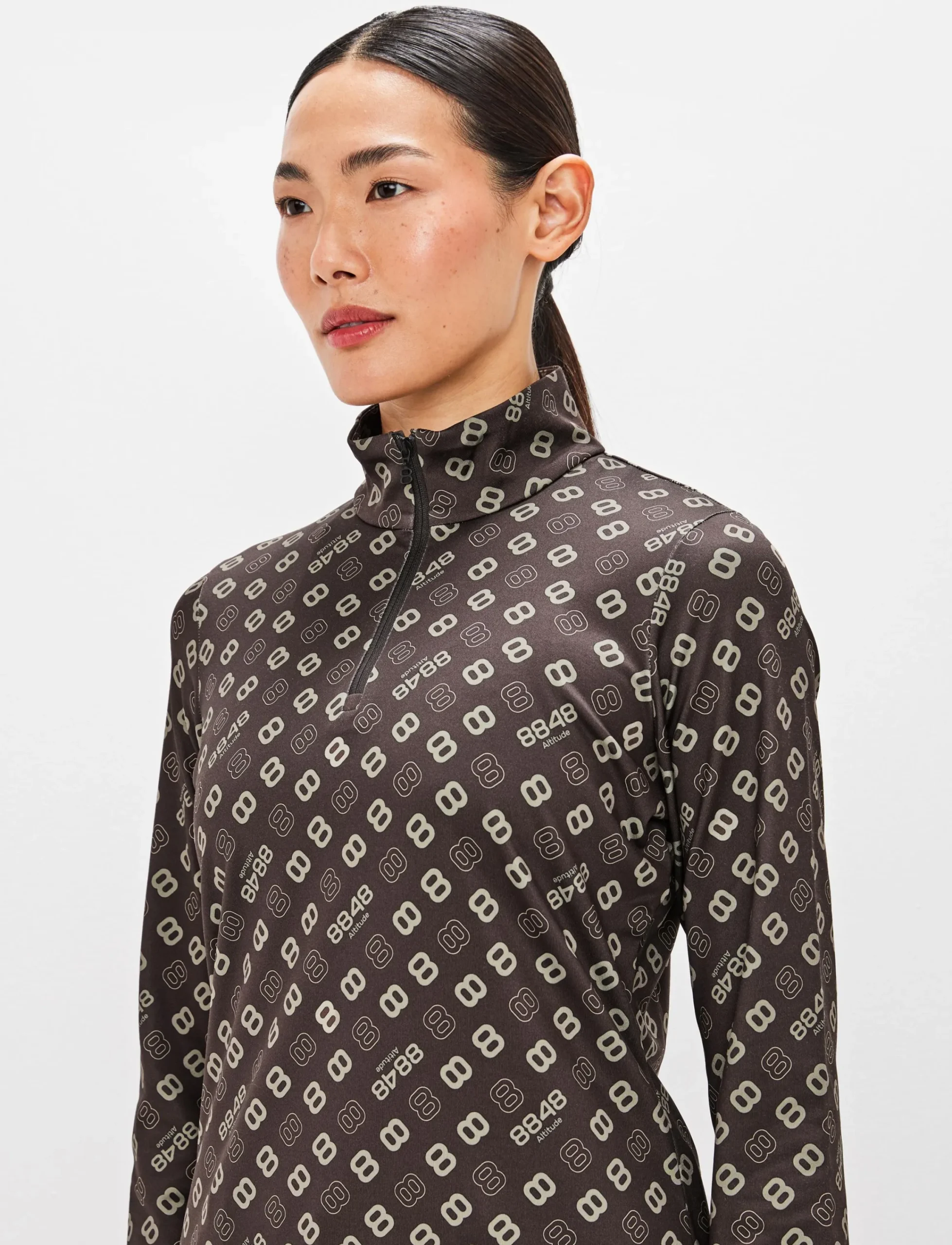 8848 Altitude Klader|Monogram W 1/2 Zip - Coffea